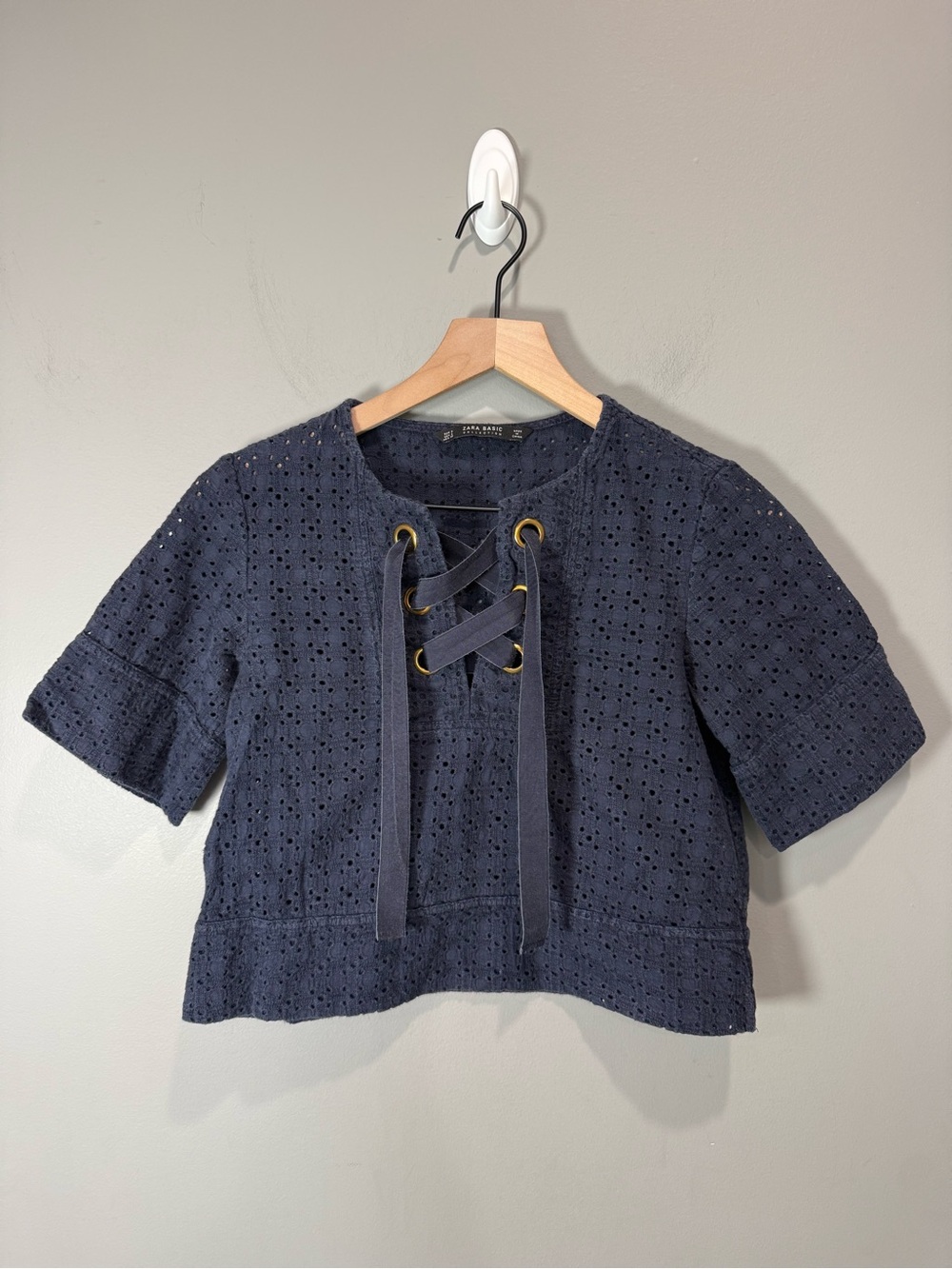 Zara‎ Basic Navy Eyelet Lace Up Crop Top Boho Cotton Blouse Size Small